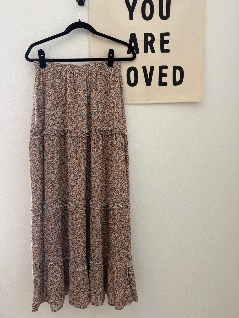 Carly Jean Los Angeles Brown Floral Tiered Maxi Skirt